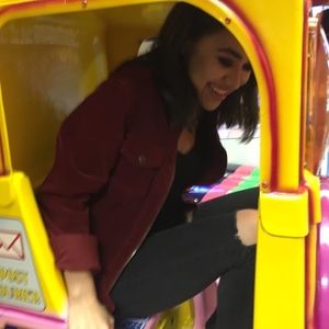 Meet your Posher, Karina